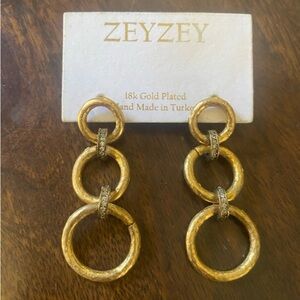 ZEYZEY 18K gold plated Zirconia drop earrings. Made in Turkey VTG NEW